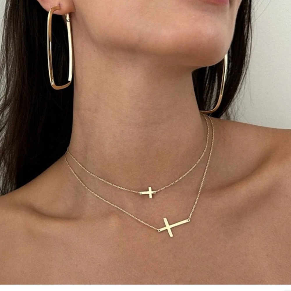 Jennifer Zeuner Cross Necklace